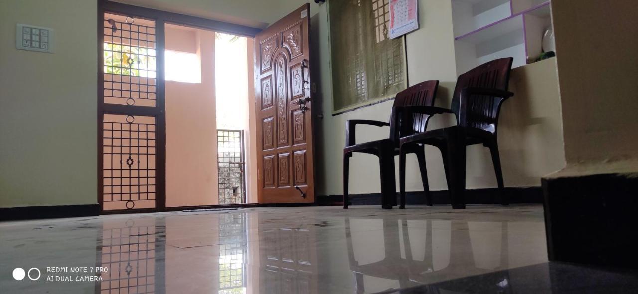 Lohit Homestay Hampi Exterior photo